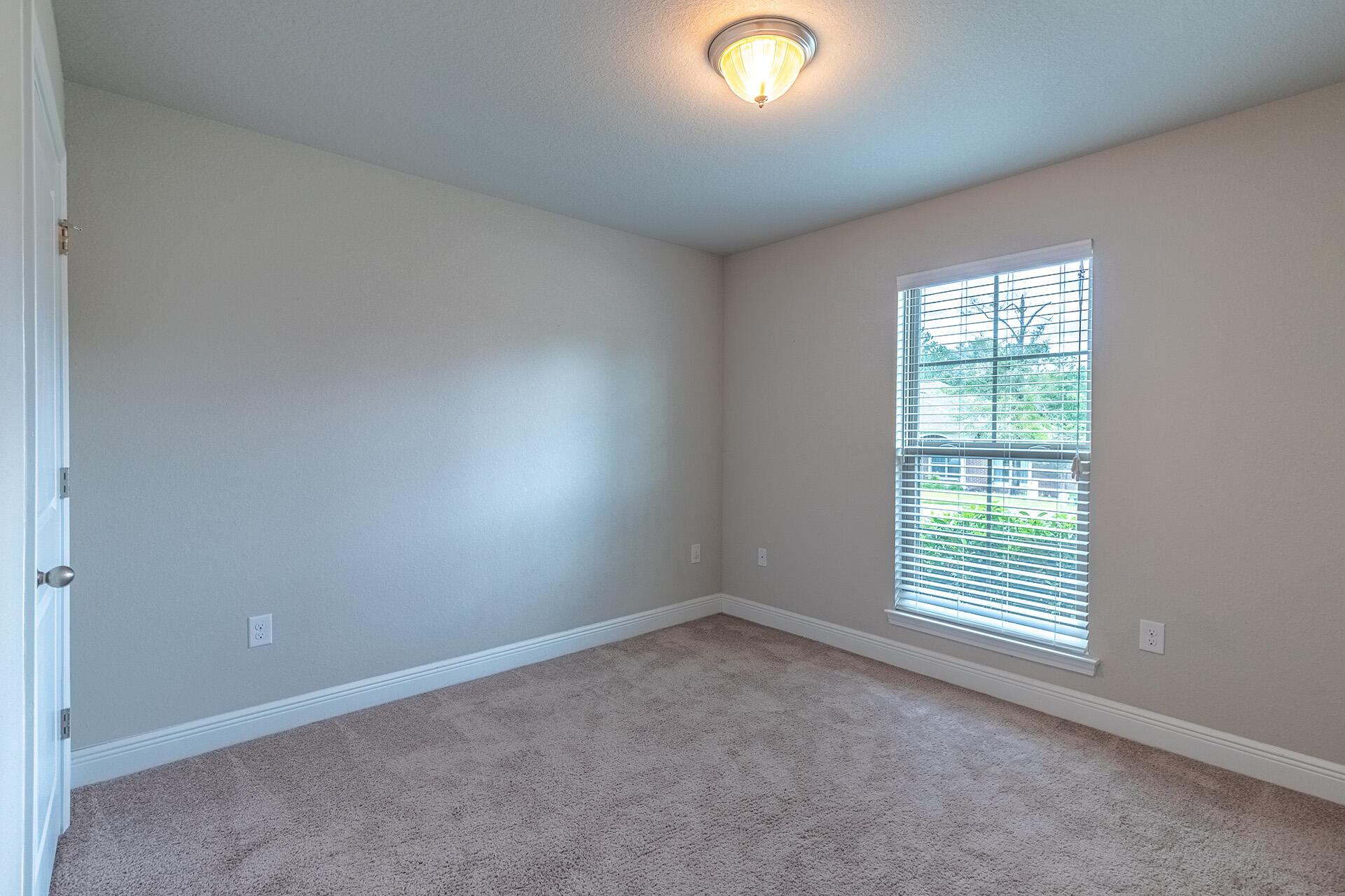 FOX VALLEY - Residential