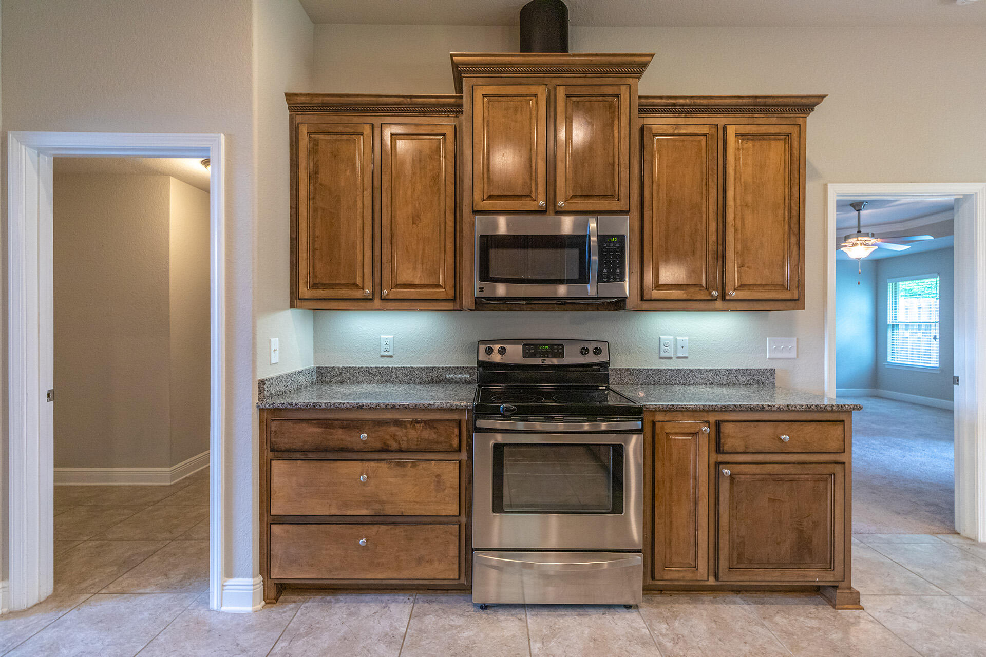 FOX VALLEY - Residential