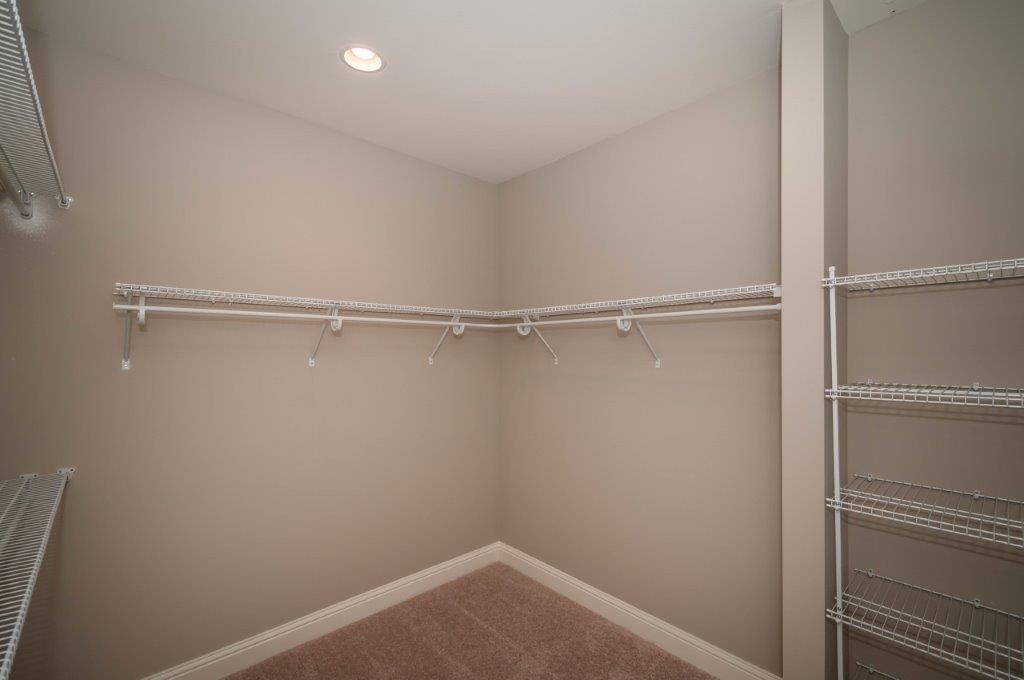 MILL CREEK FARMS - Residential