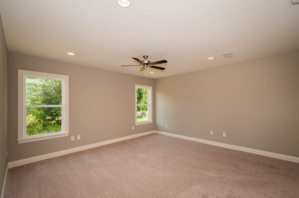 MILL CREEK FARMS - Residential