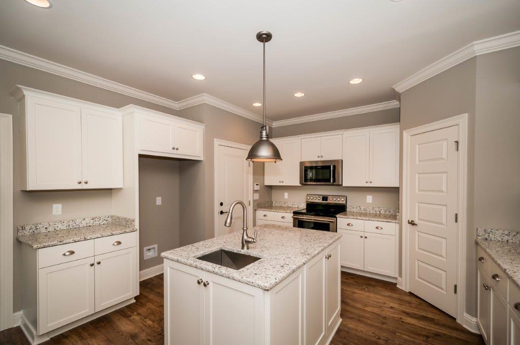 MILL CREEK FARMS - Residential