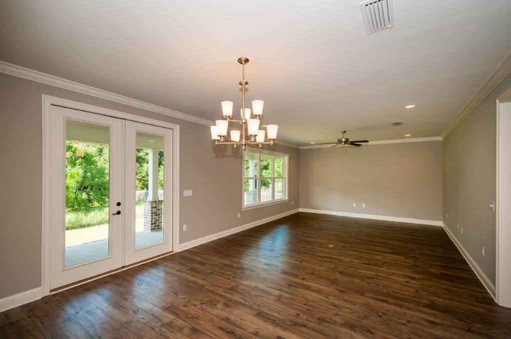 MILL CREEK FARMS - Residential