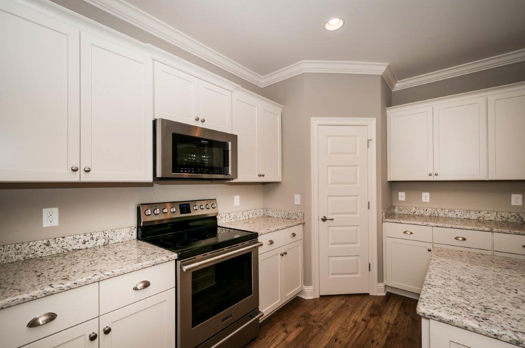 MILL CREEK FARMS - Residential