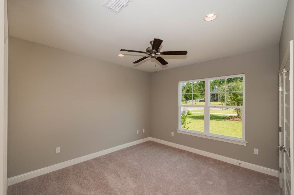 MILL CREEK FARMS - Residential