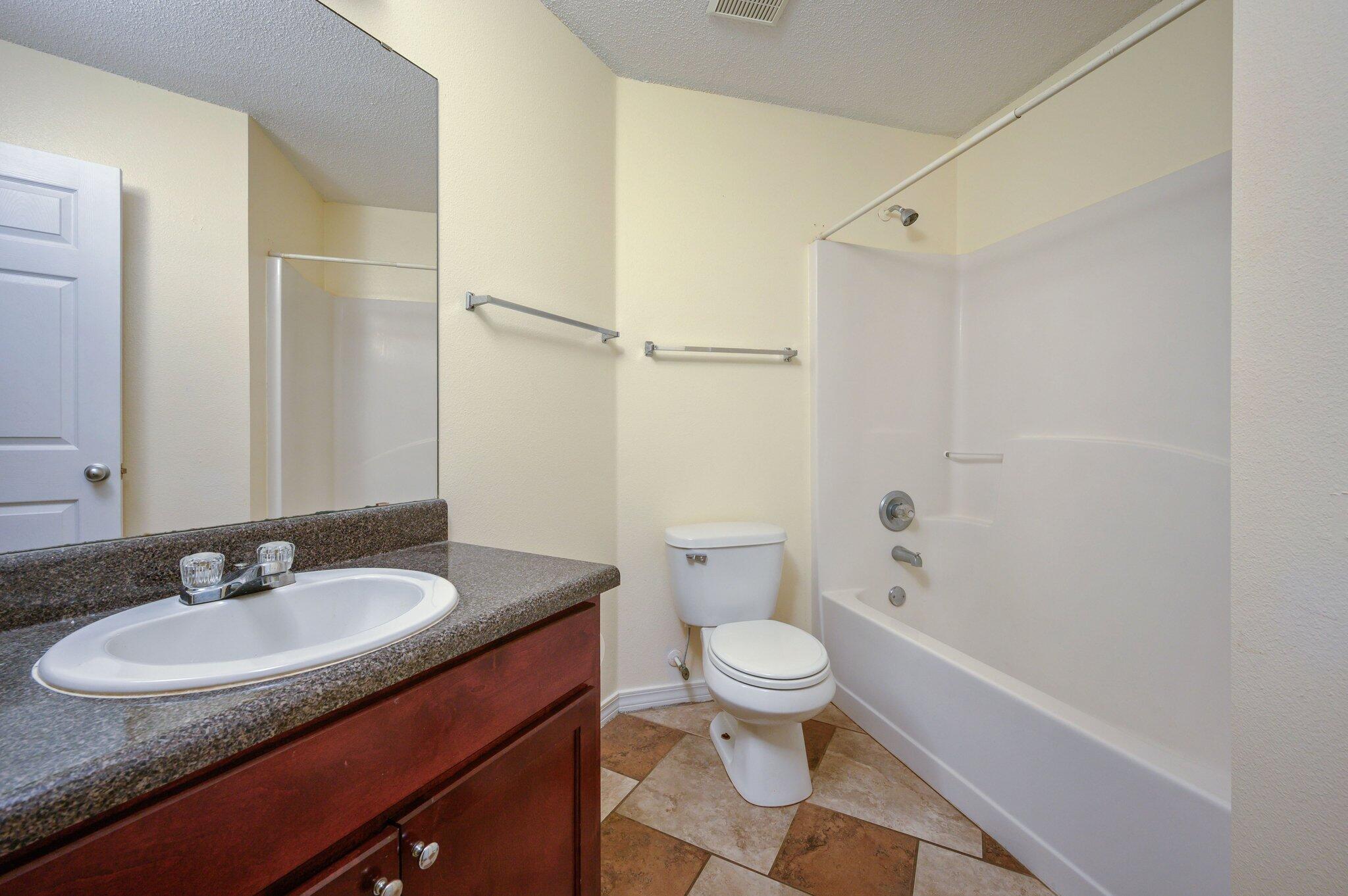 ALICIA PLACE - Residential