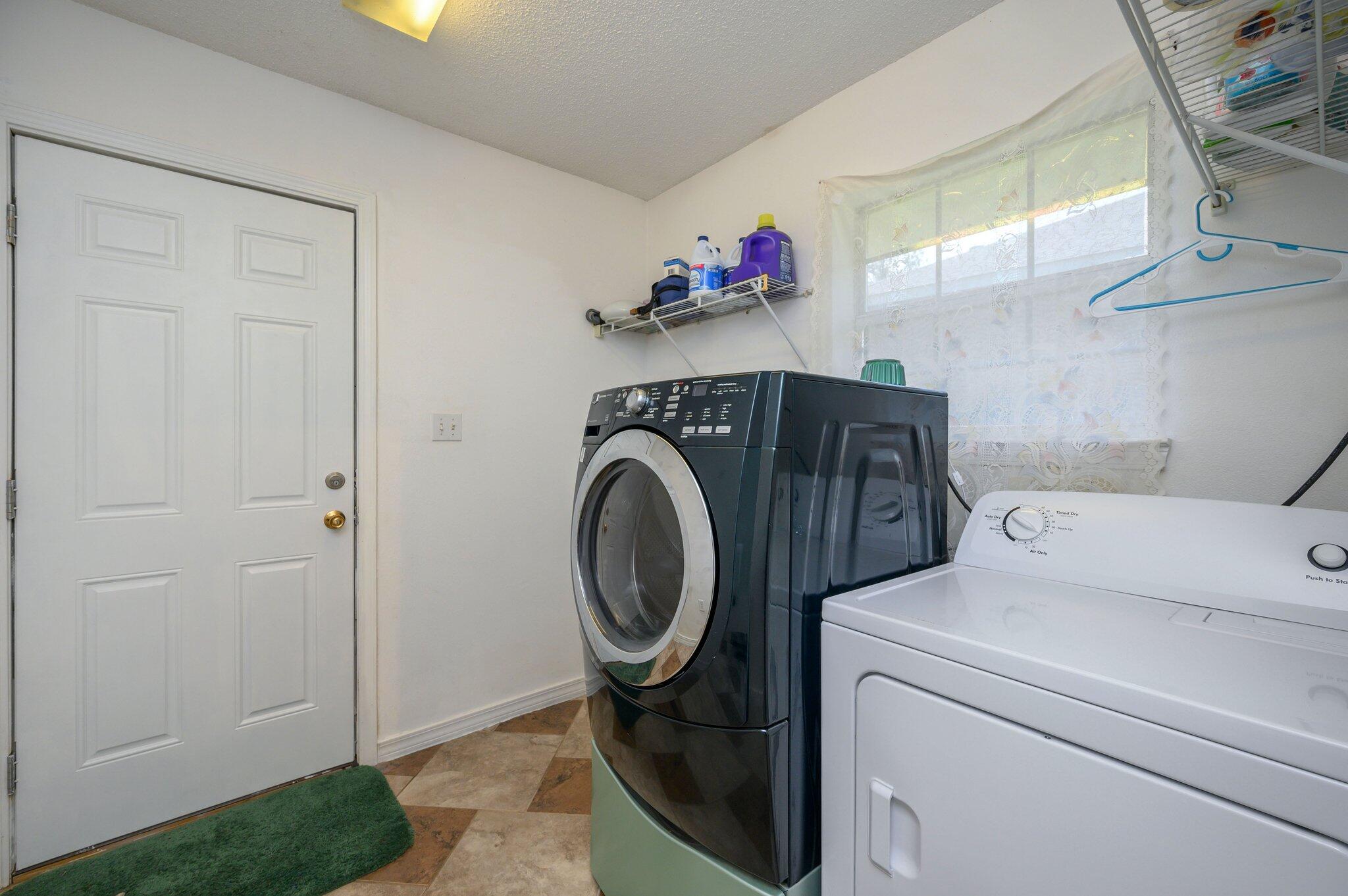 ALICIA PLACE - Residential