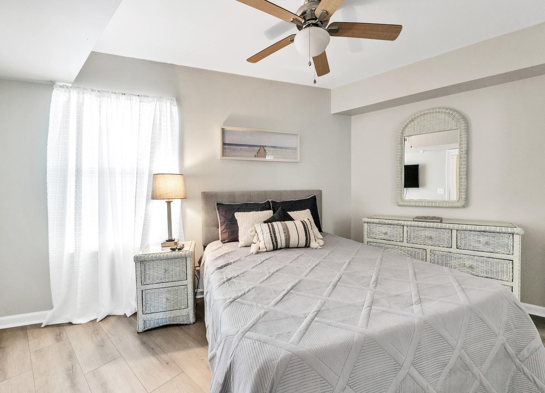 SEACREST CONDOMINIUMS - Residential