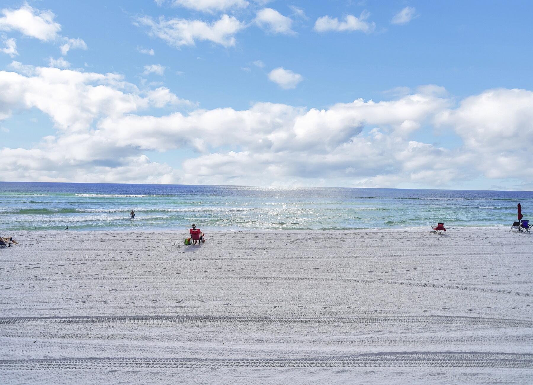 SEACREST CONDOMINIUMS - Residential