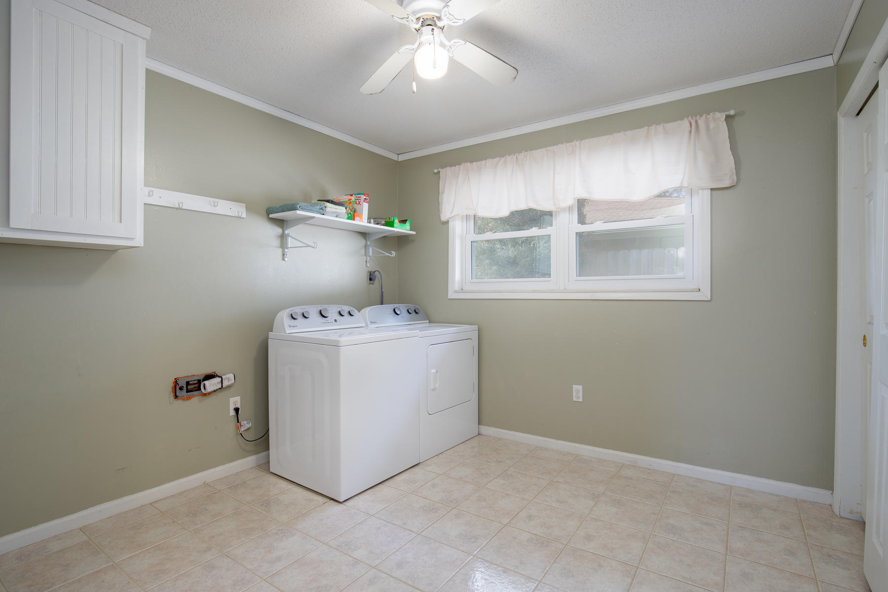 FOREST MANOR - Residential