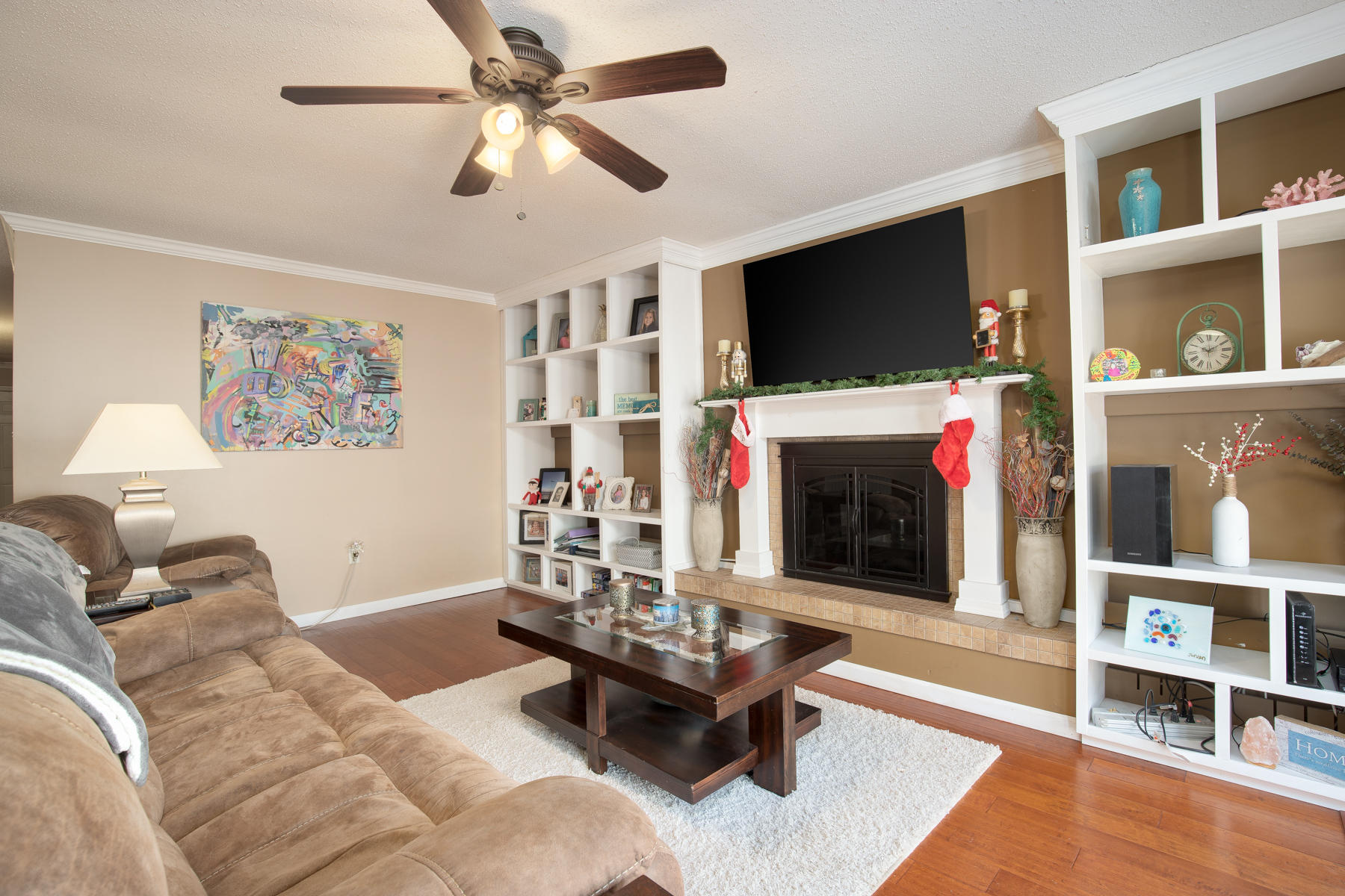 FOREST MANOR - Residential