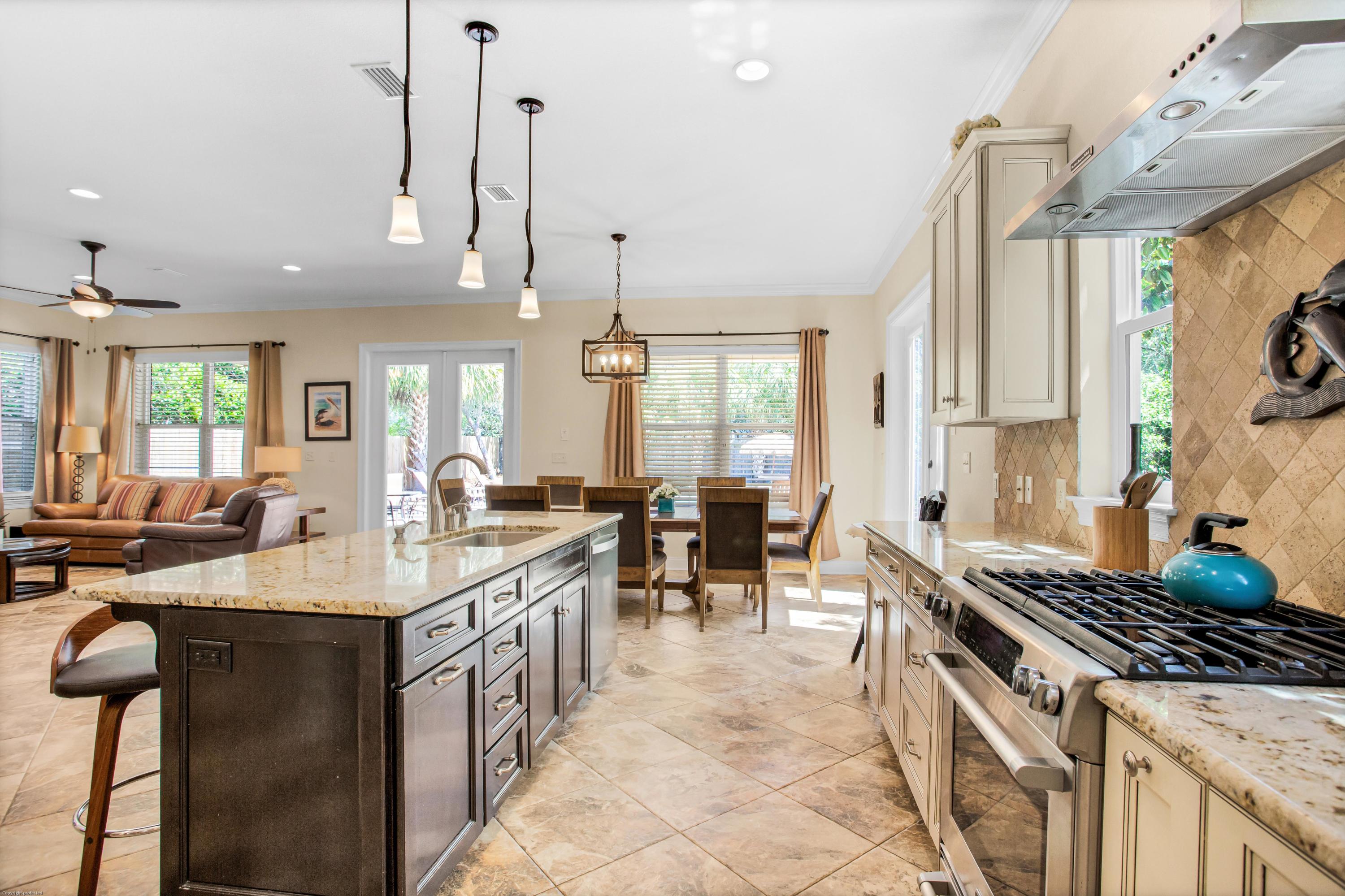 CRYSTAL BEACH - Residential