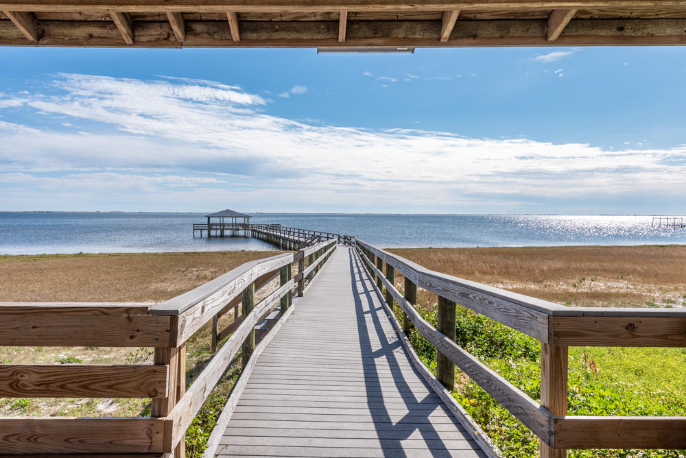 HOLLEY BY THE SEA - Residential