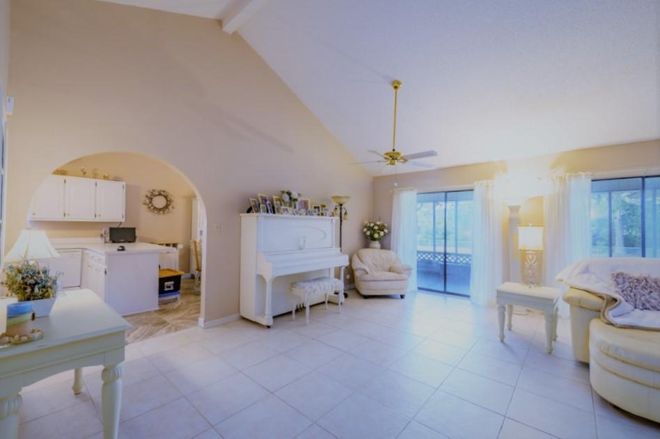 HOLLEY BY THE SEA - Residential