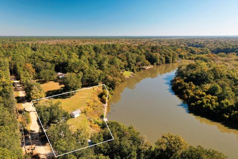 117 Reddick Loop Ponce De Leon FL 32455