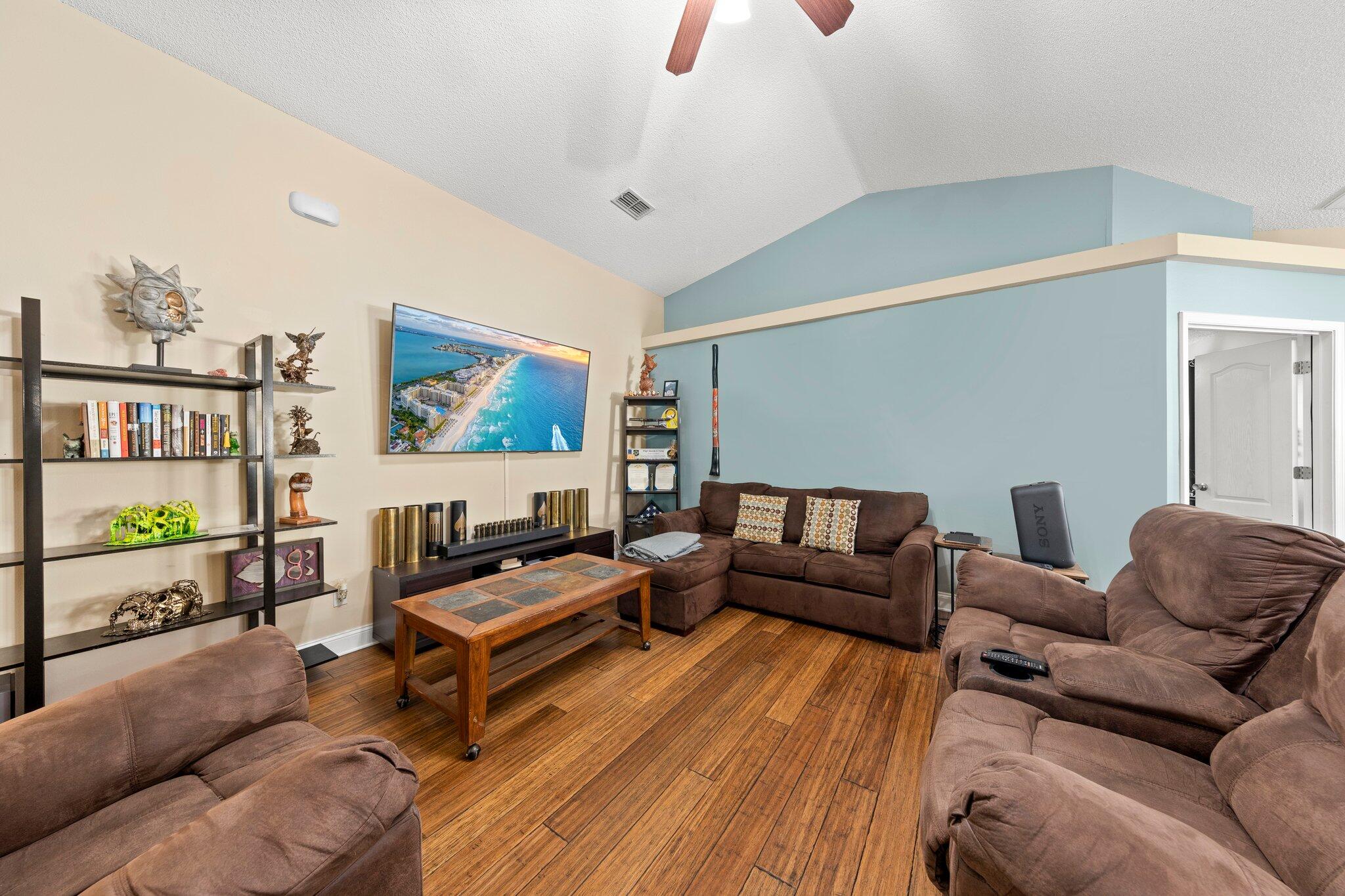 PROMISE CREEK - Residential