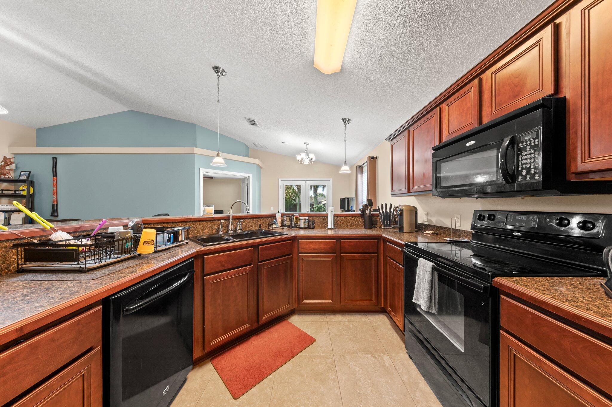 PROMISE CREEK - Residential