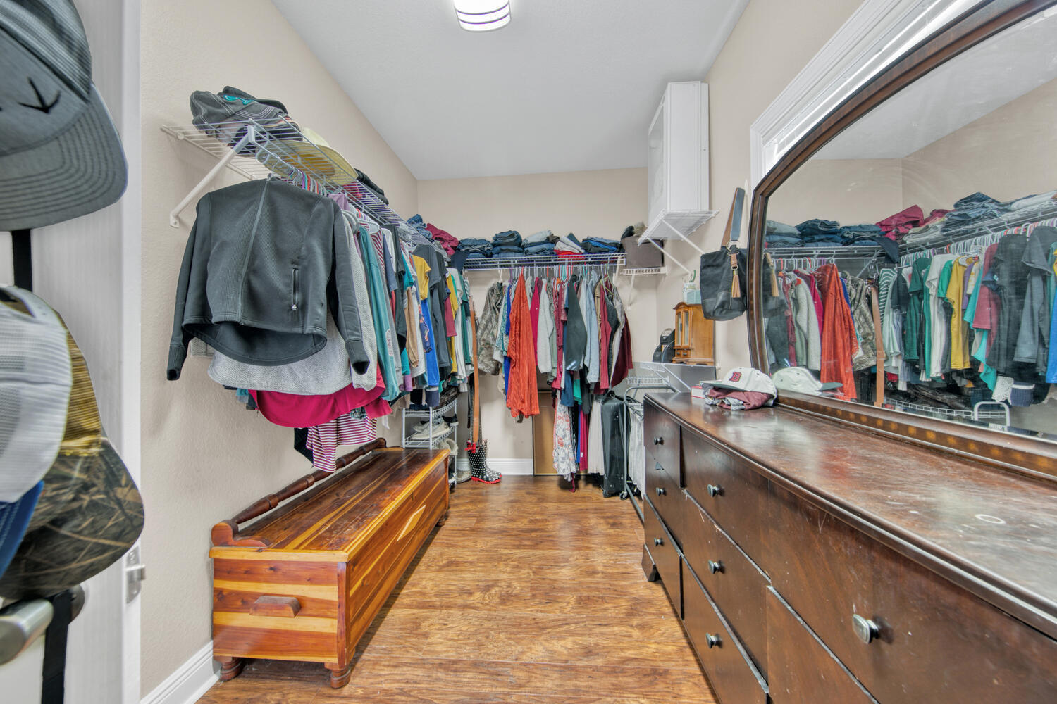 NO RECORDED SUBDIVISION - Residential