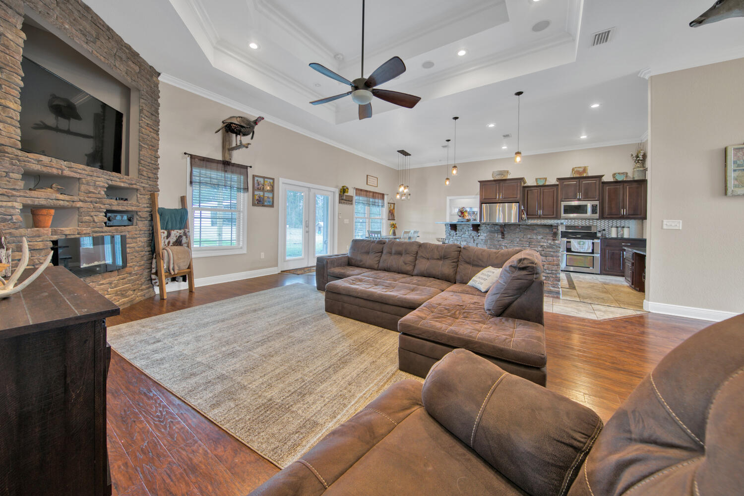 NO RECORDED SUBDIVISION - Residential