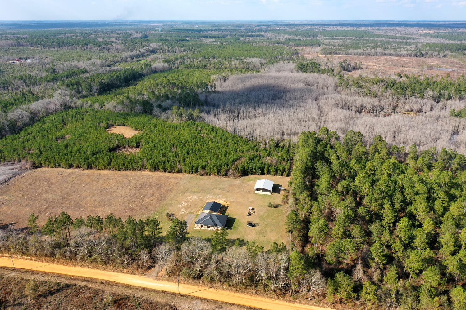 NO RECORDED SUBDIVISION - Residential