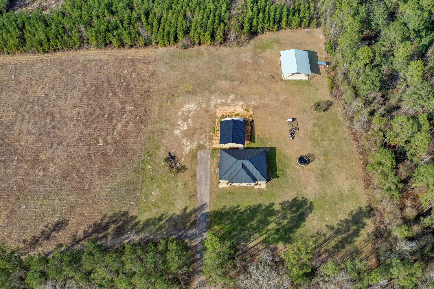 NO RECORDED SUBDIVISION - Residential