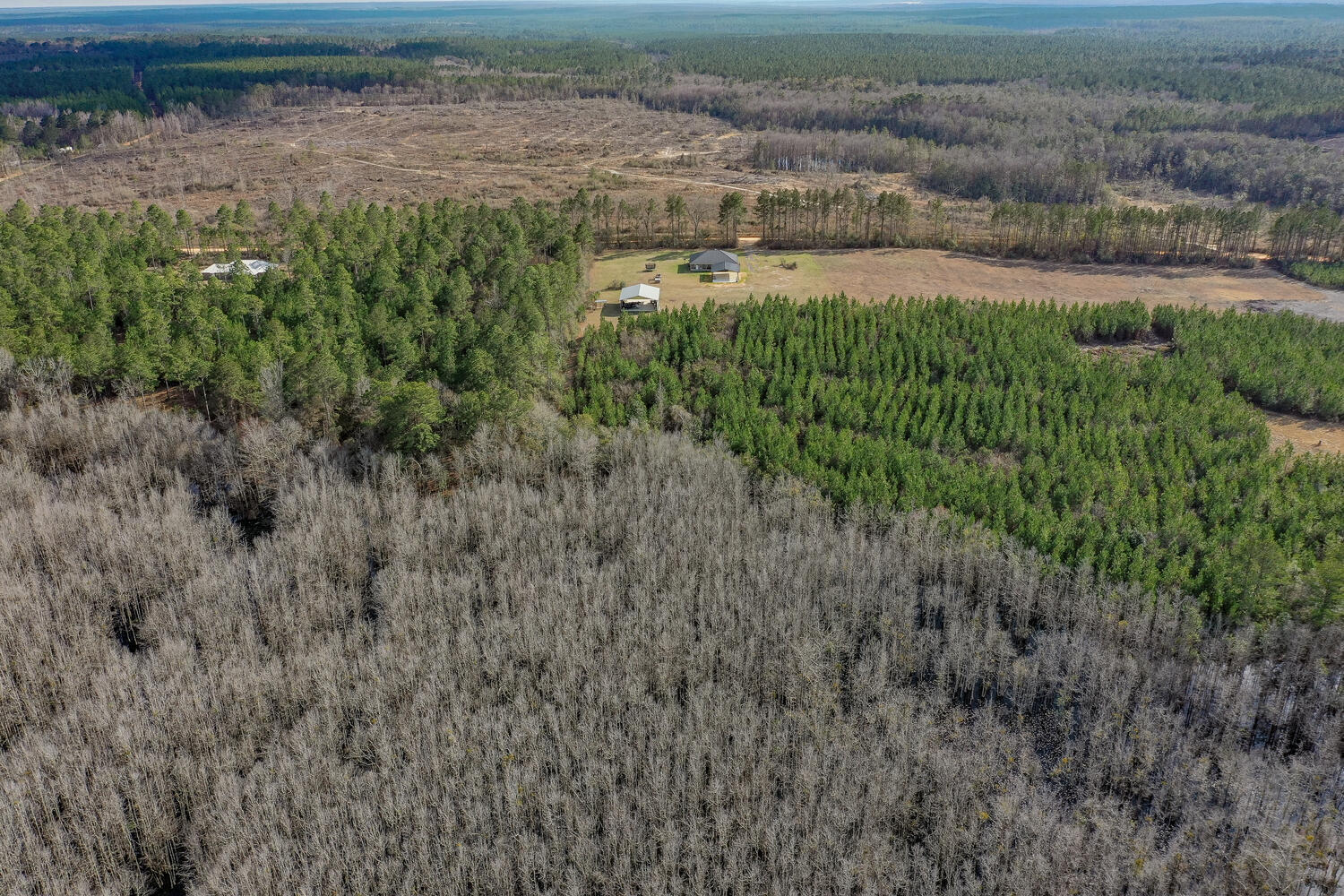 NO RECORDED SUBDIVISION - Residential