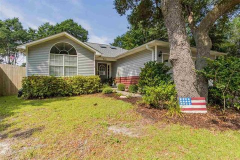 Photo of 7111 Nelson Street, Navarre, FL 32566 (MLS # 990333)