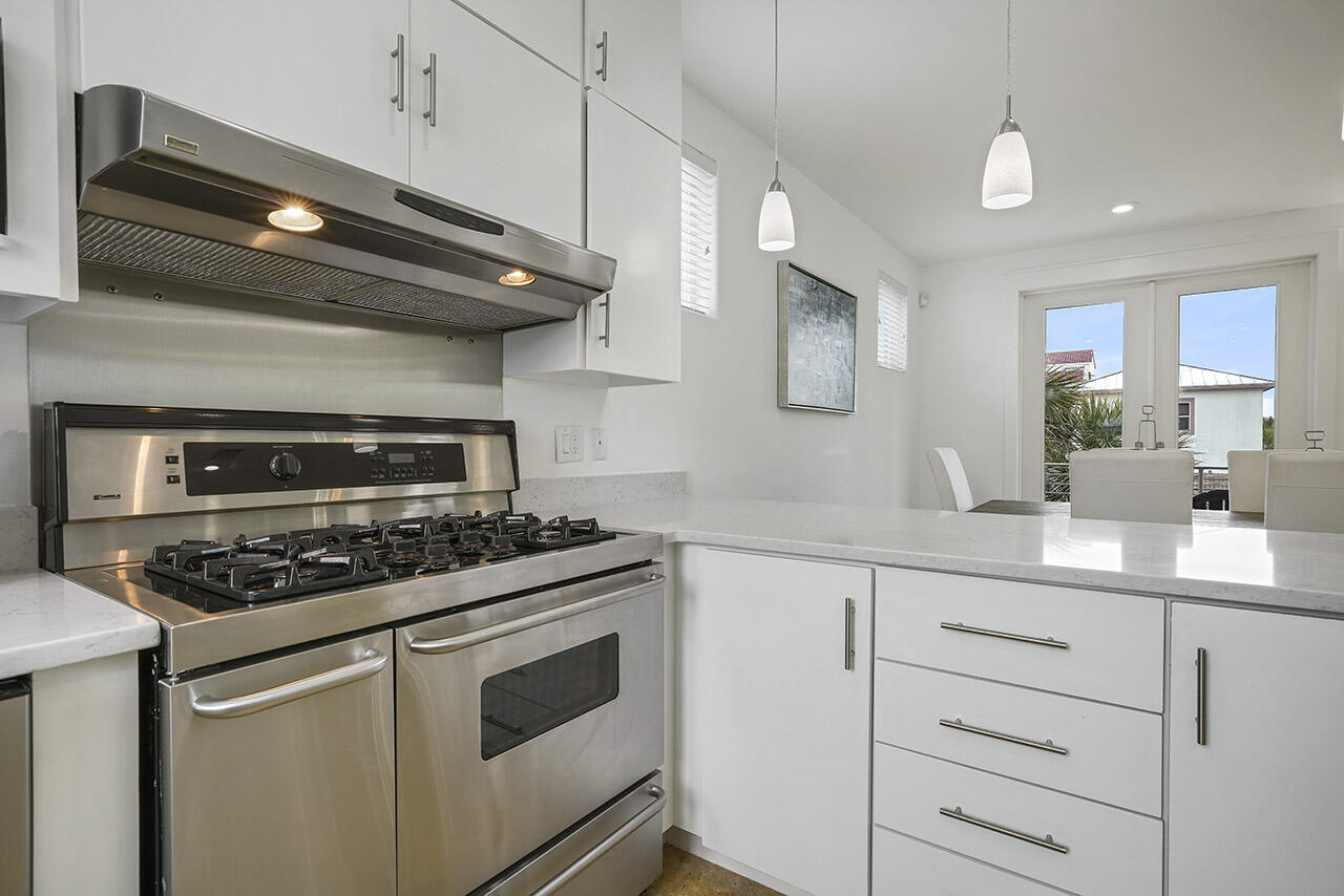 SNOW DRIFT BEACH - Residential