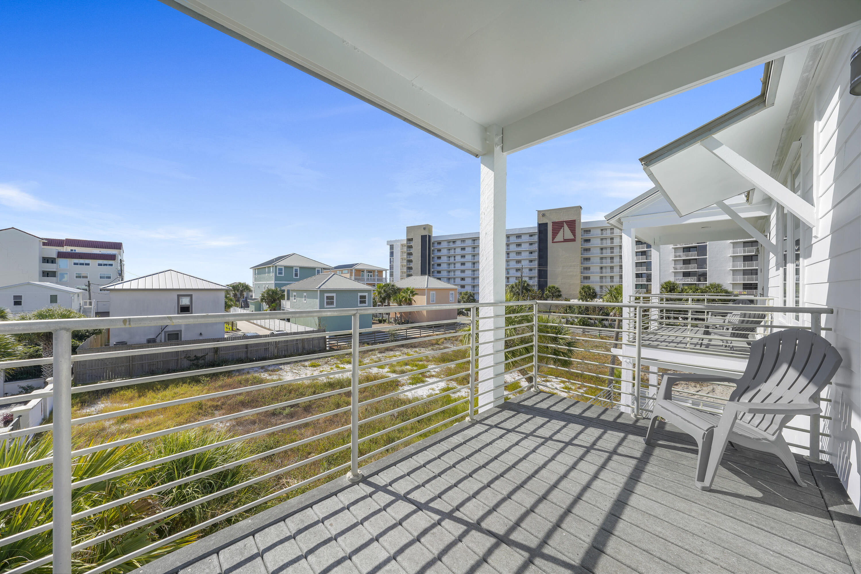 SNOW DRIFT BEACH - Residential