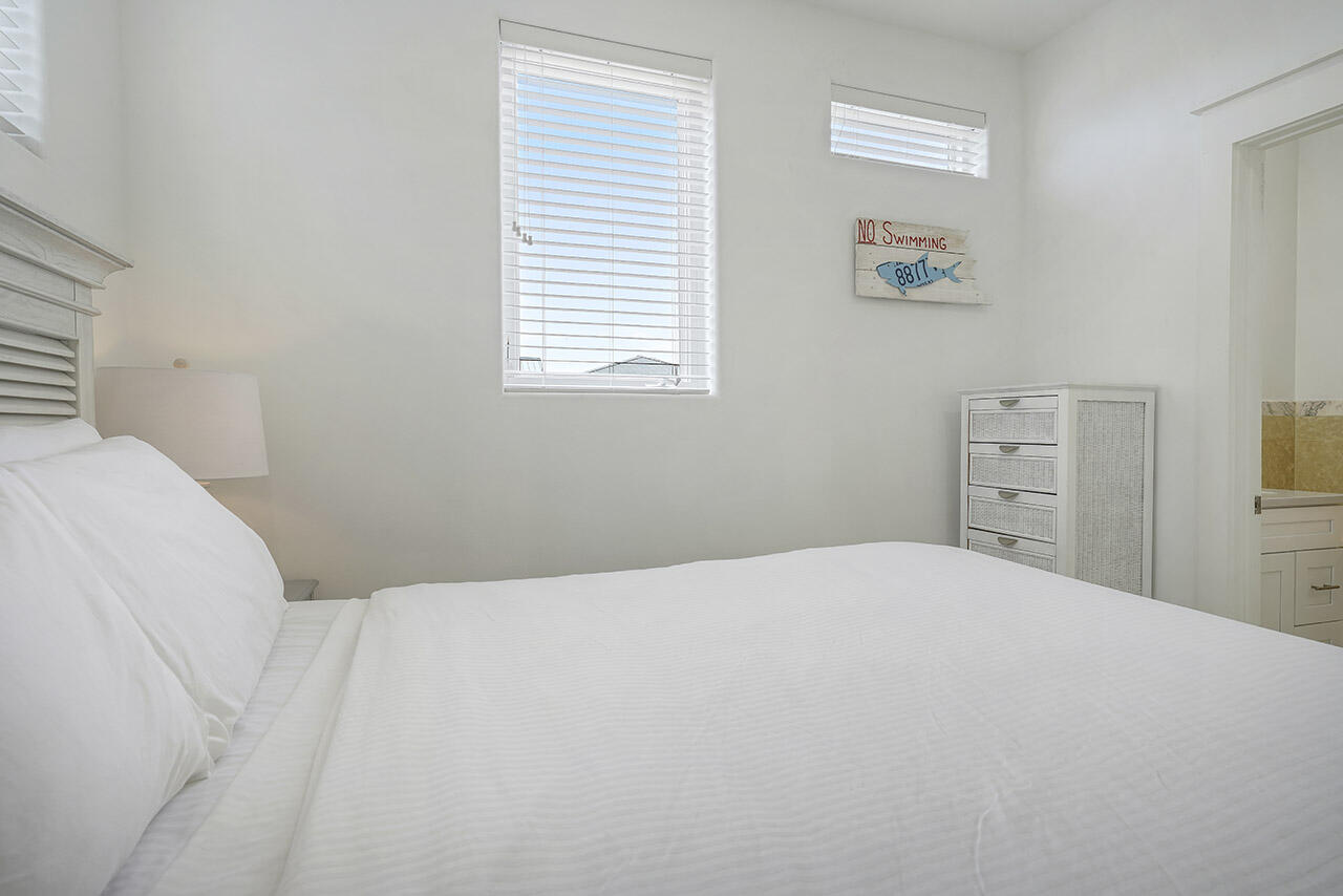 SNOW DRIFT BEACH - Residential