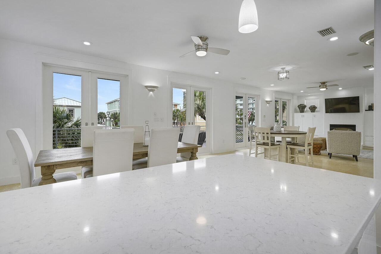 SNOW DRIFT BEACH - Residential