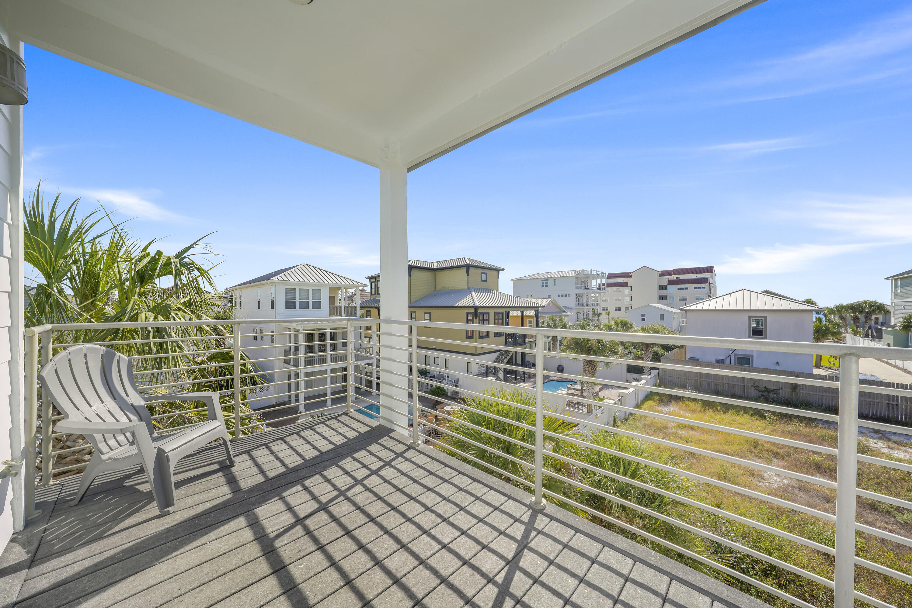 SNOW DRIFT BEACH - Residential