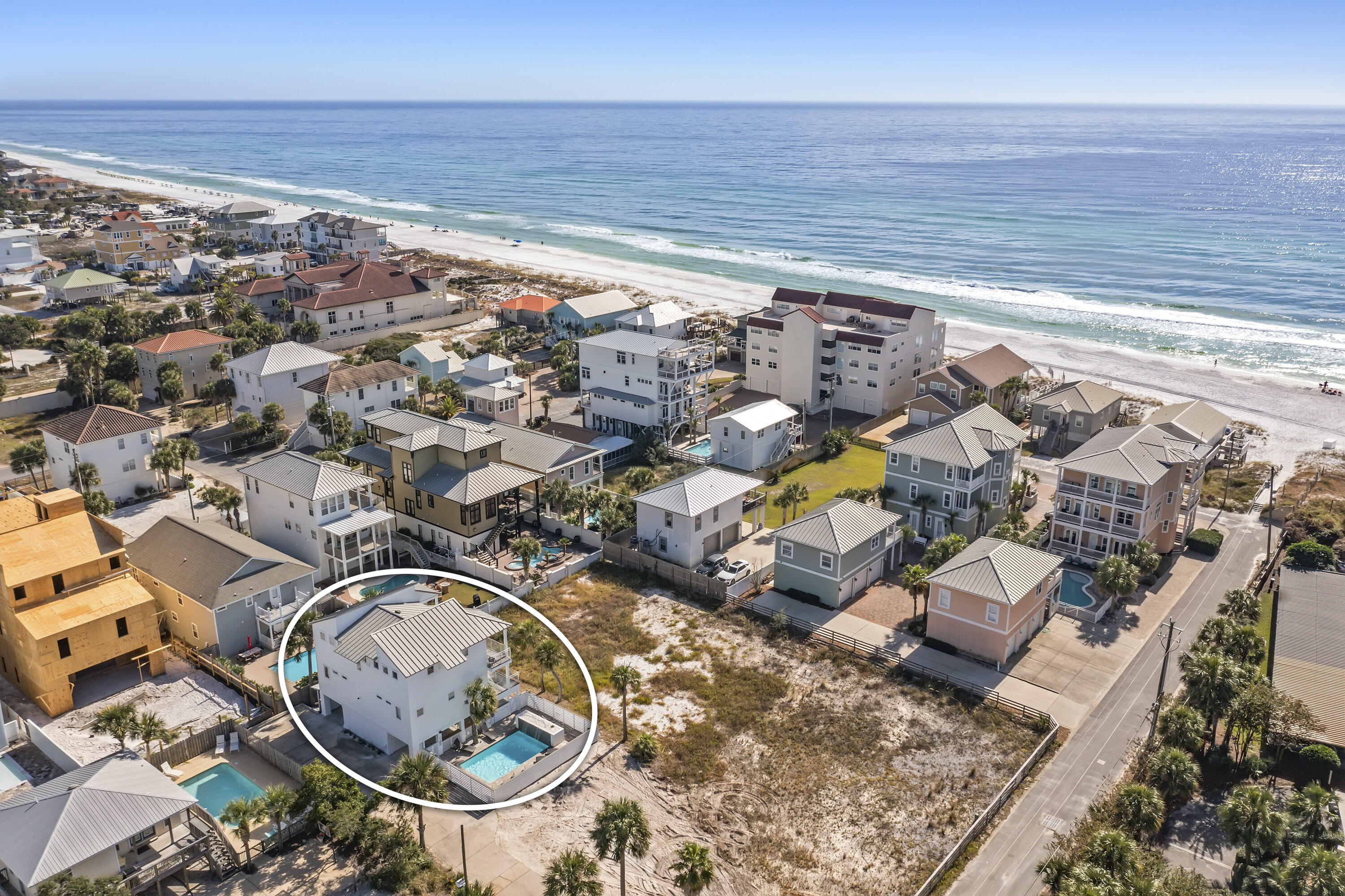 SNOW DRIFT BEACH - Residential