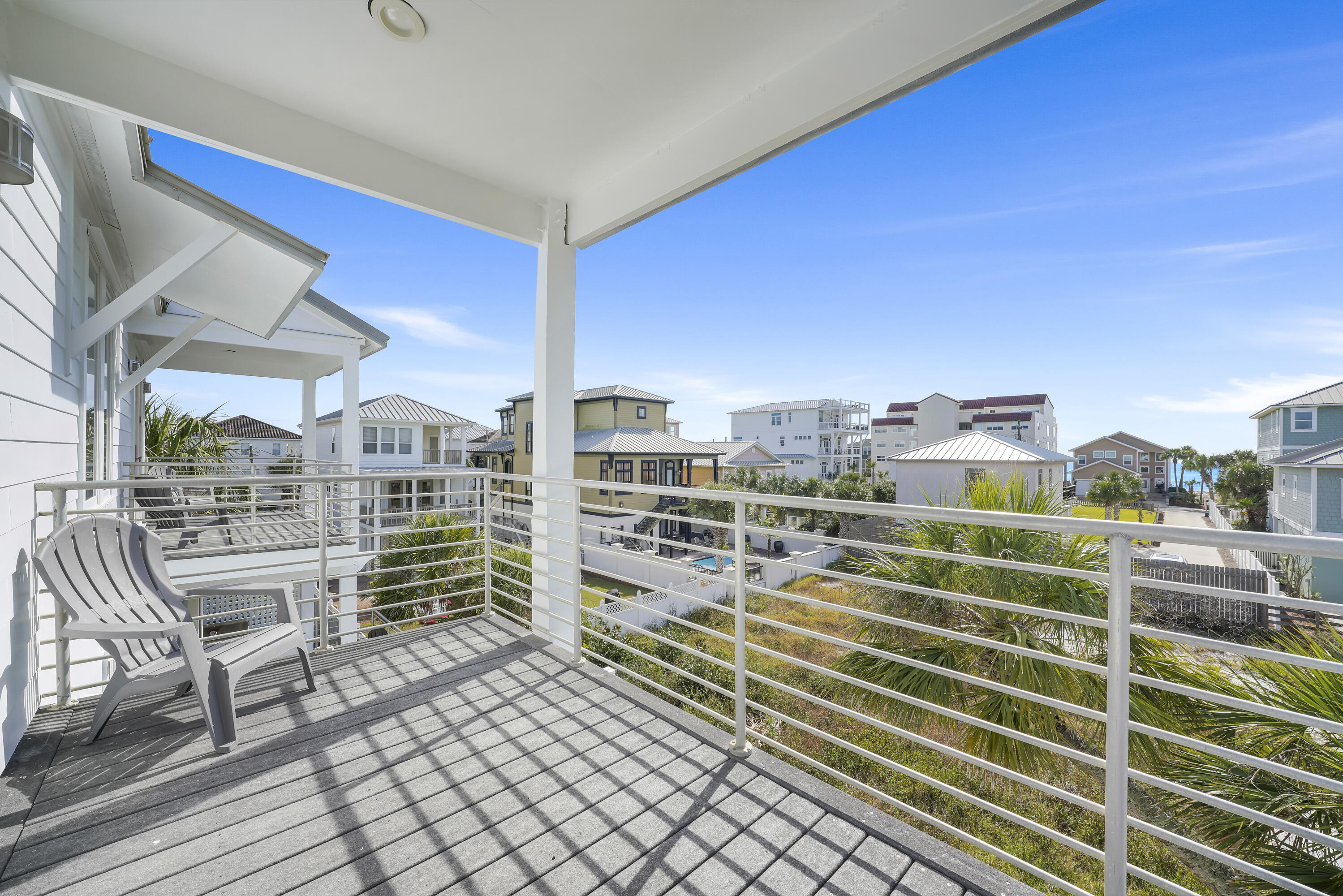 SNOW DRIFT BEACH - Residential