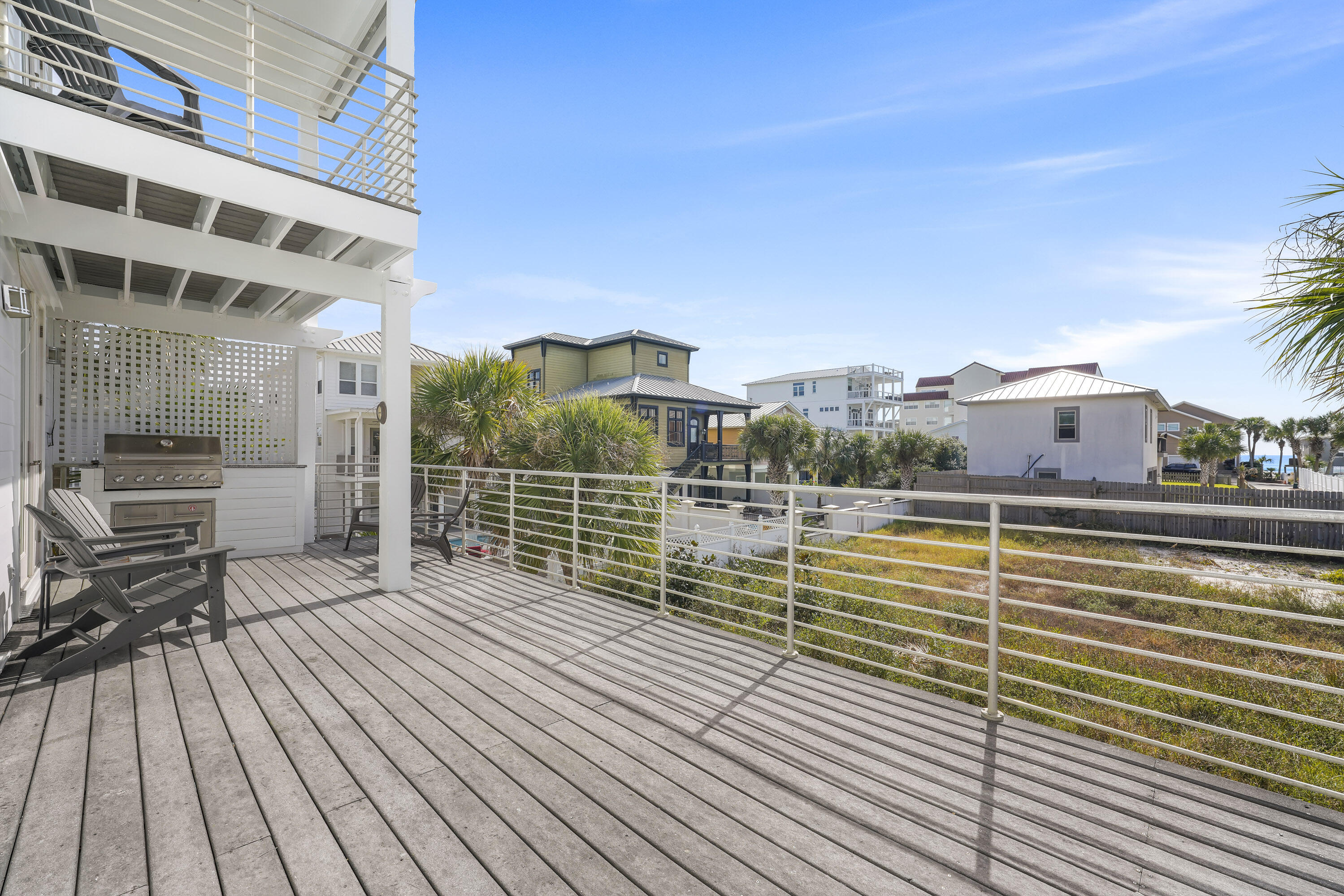 SNOW DRIFT BEACH - Residential