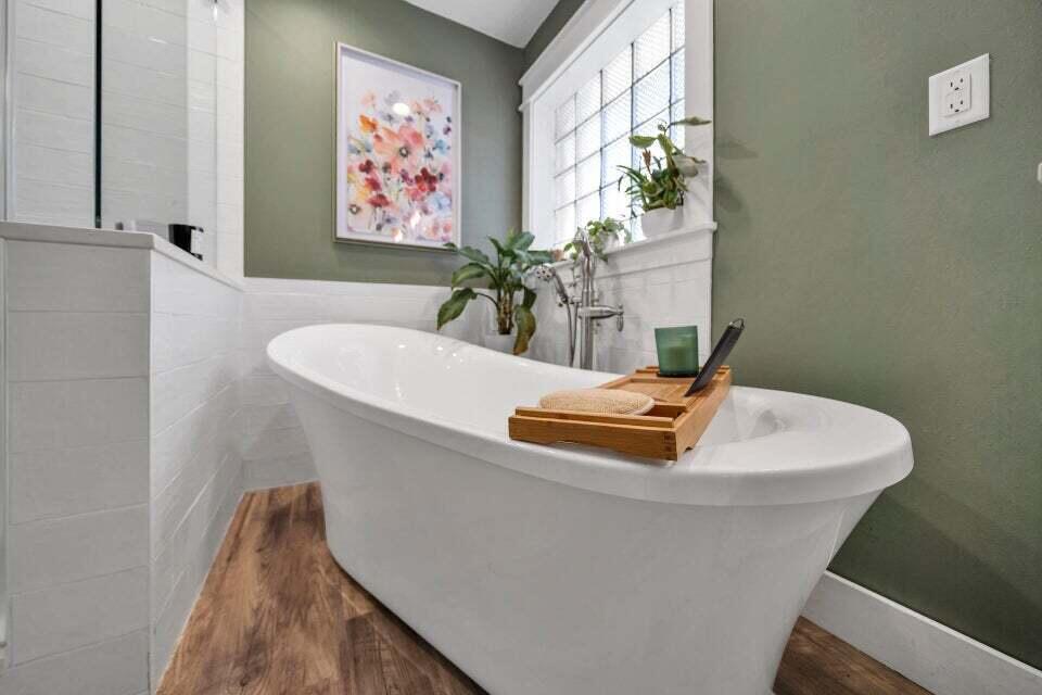 BROWNING ESTATES - Residential Lease