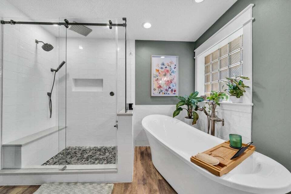 BROWNING ESTATES - Residential Lease