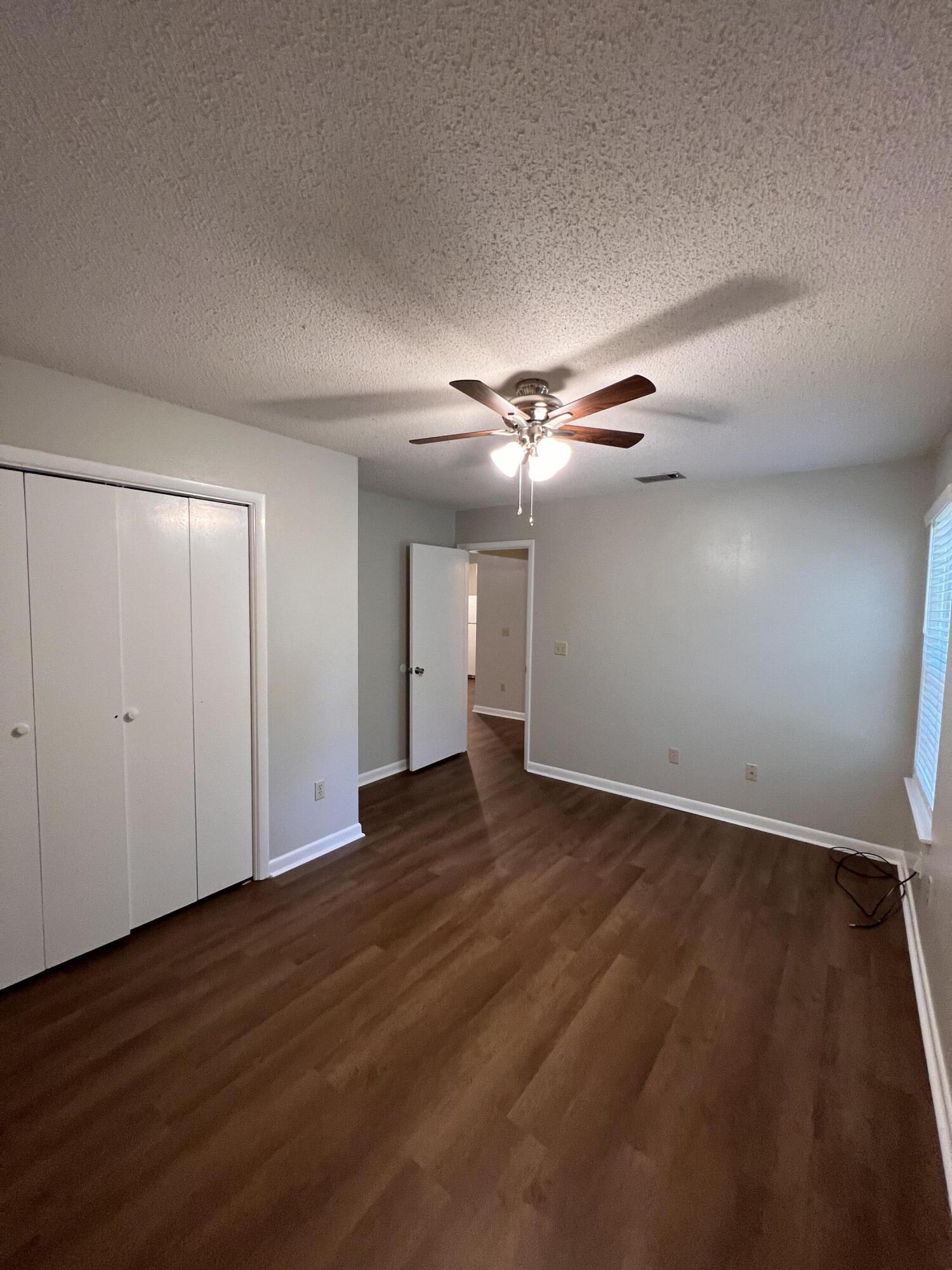 KELLY HILL ESTATES - Residential Lease