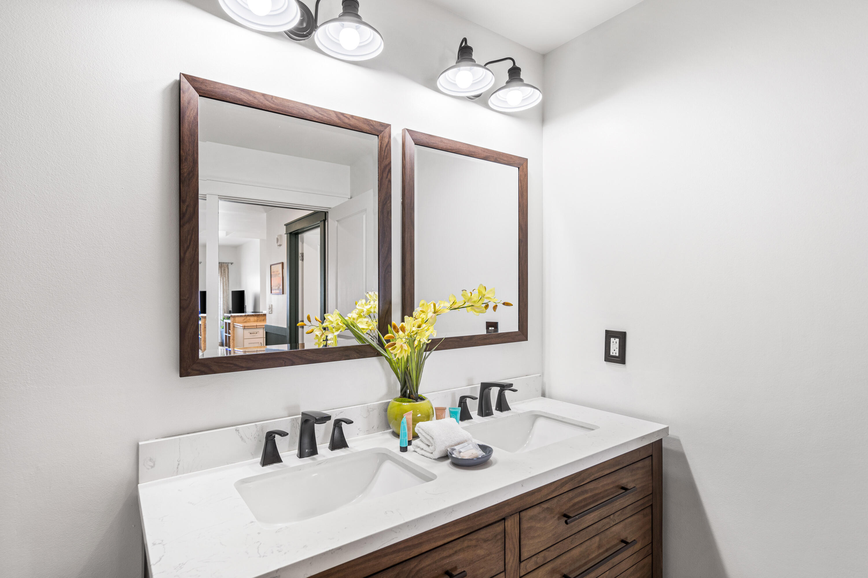 ORIGIN AT SEAHAVEN - Residential