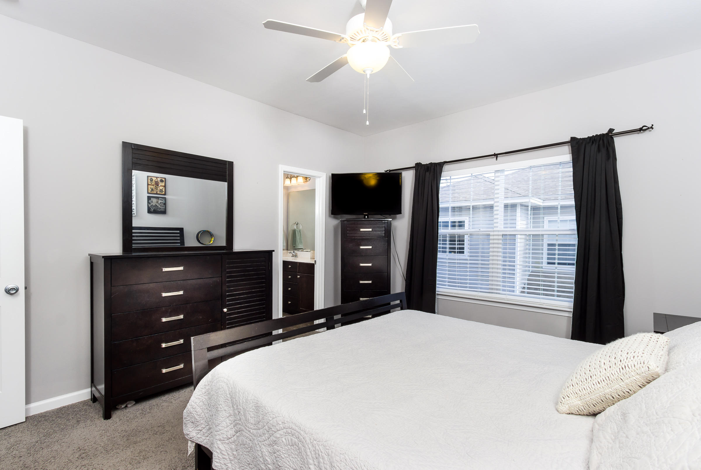 REDWOOD VILLAGE - Residential