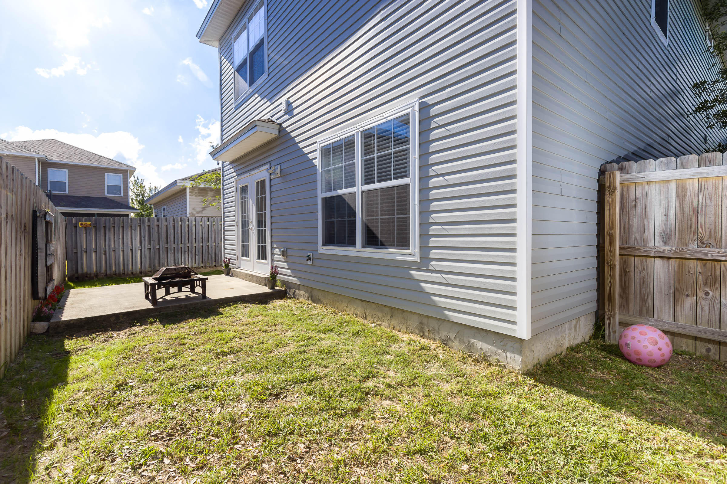 REDWOOD VILLAGE - Residential