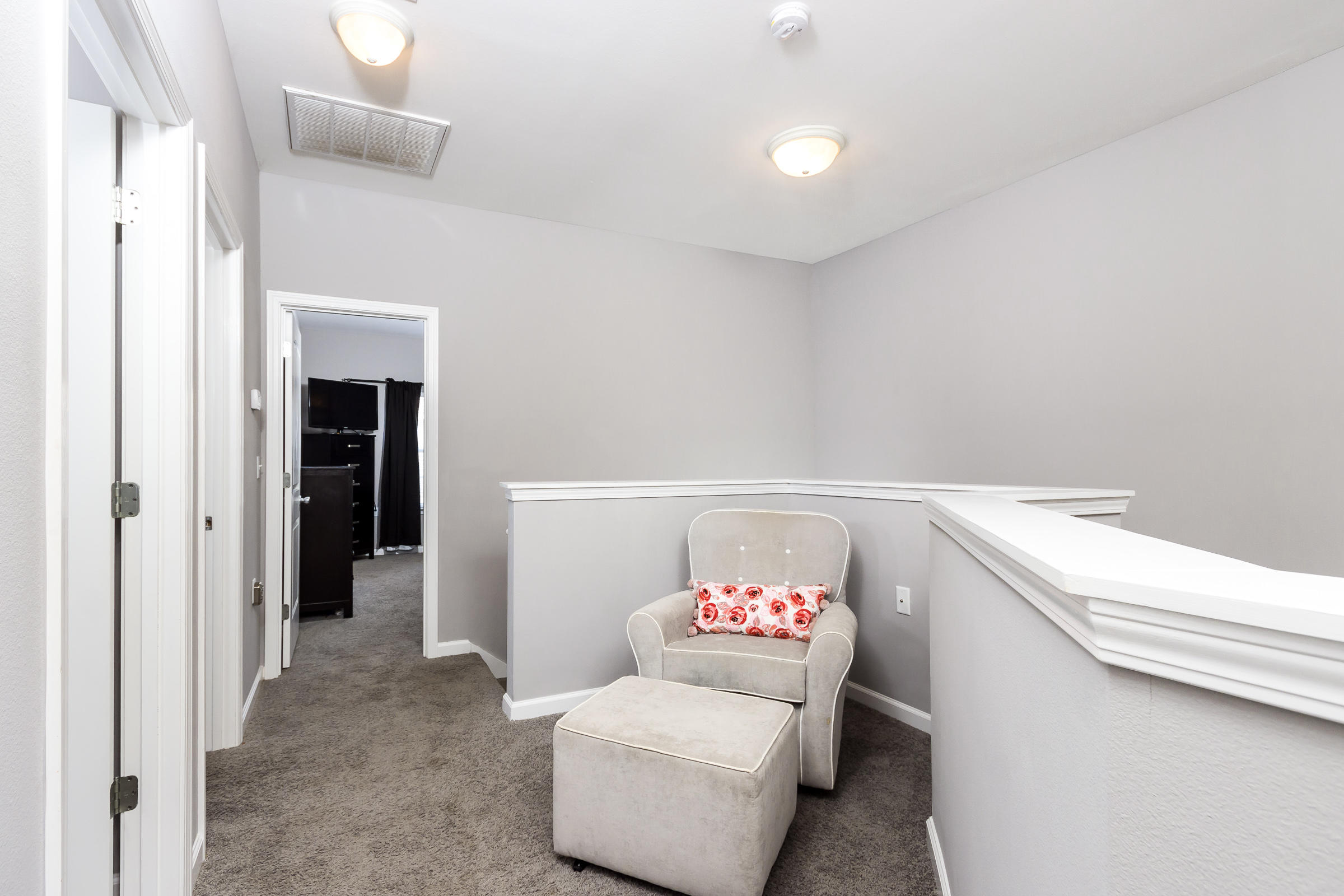 REDWOOD VILLAGE - Residential