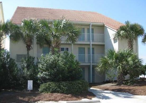 EASTERN SHORES CONDO PH 1 - Residential