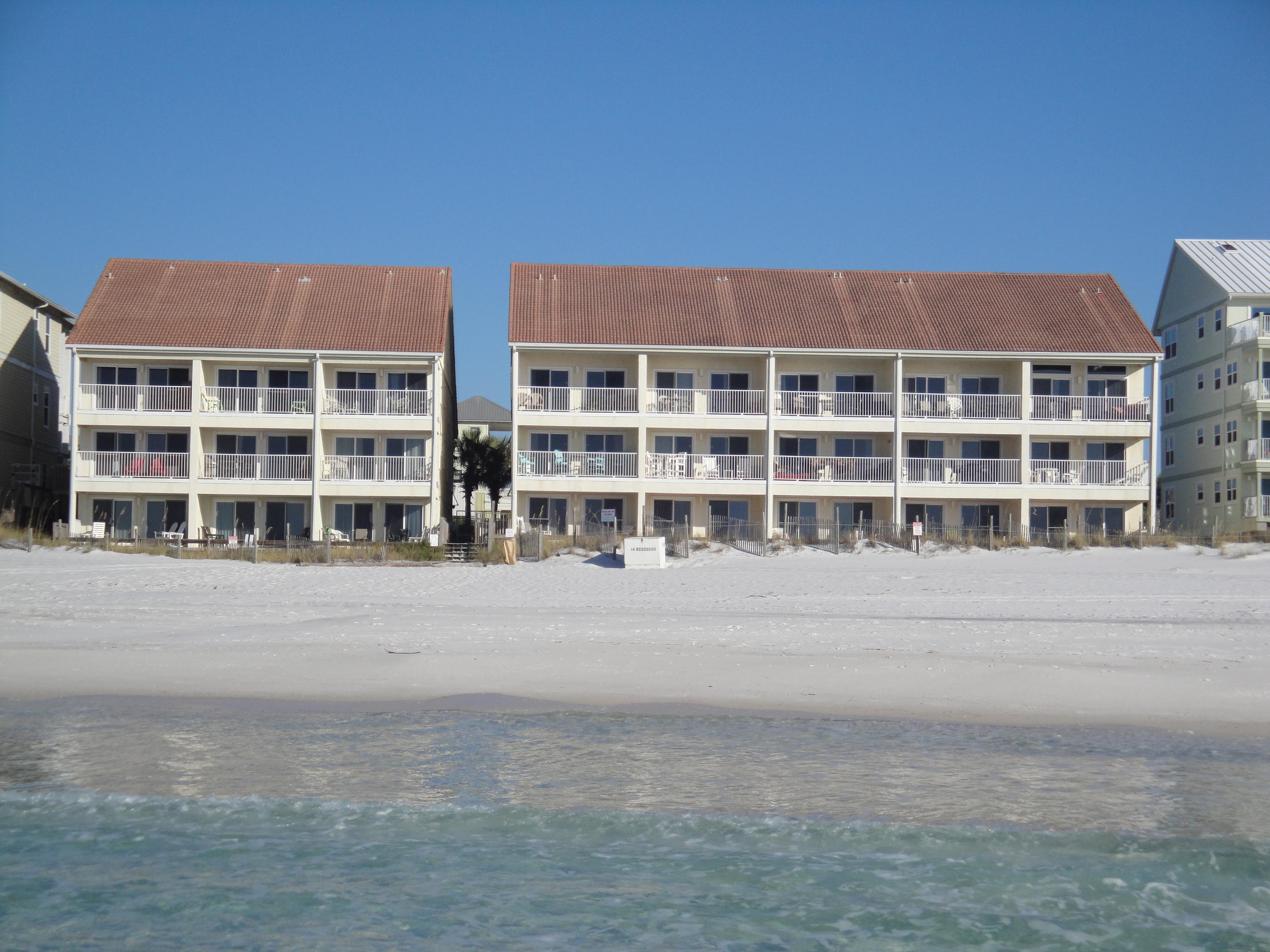 EASTERN SHORES CONDO PH 1 - Residential