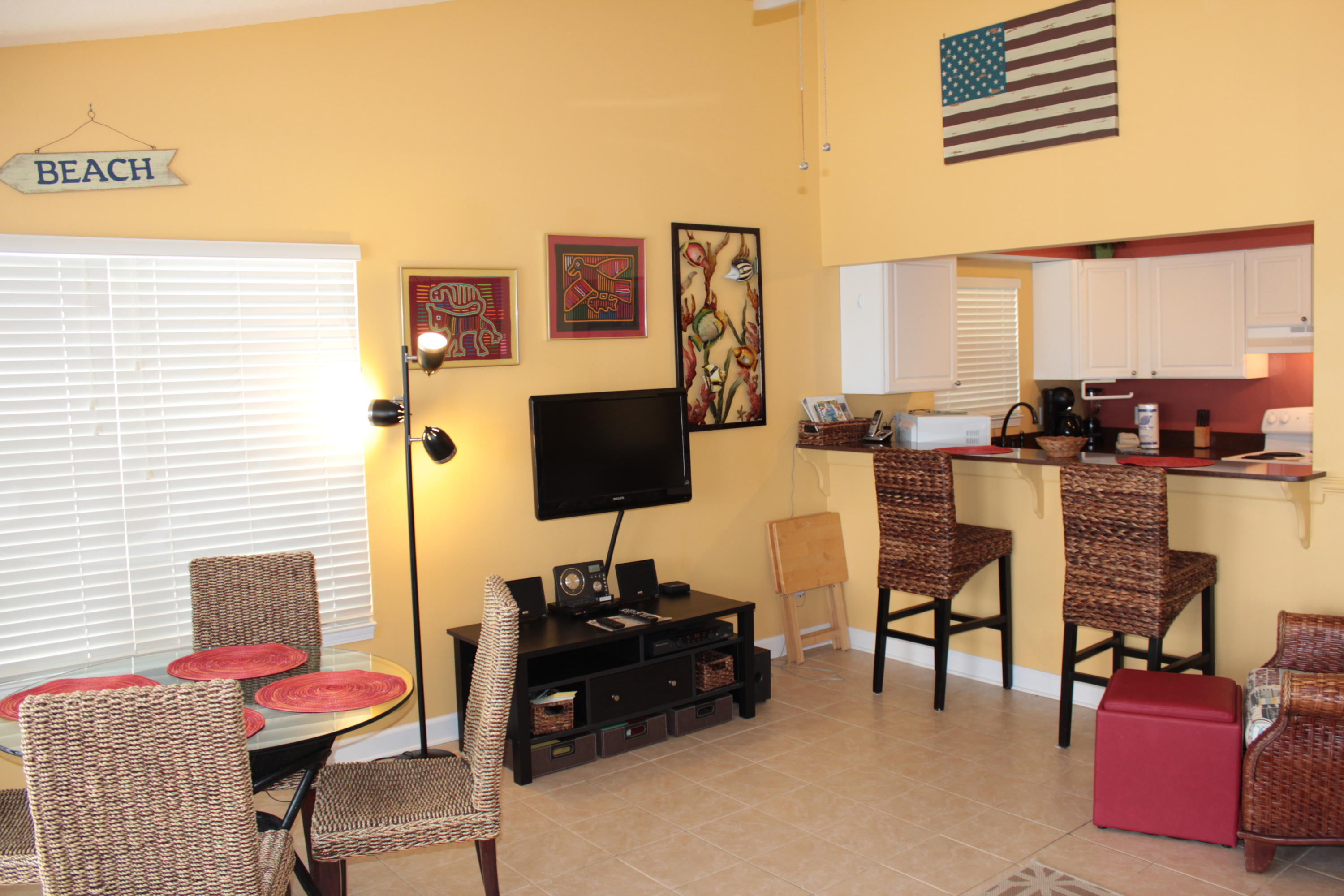 EASTERN SHORES CONDO PH 1 - Residential