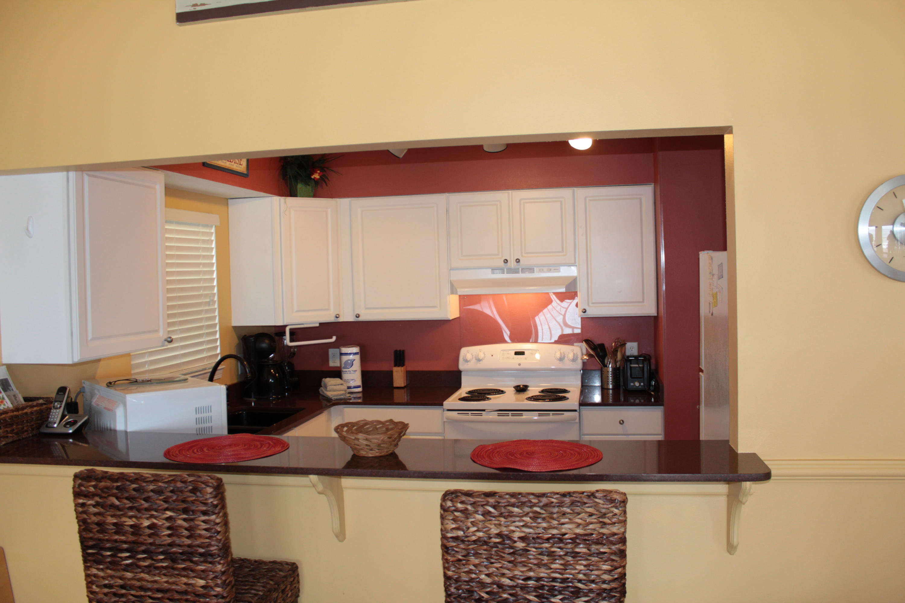 EASTERN SHORES CONDO PH 1 - Residential