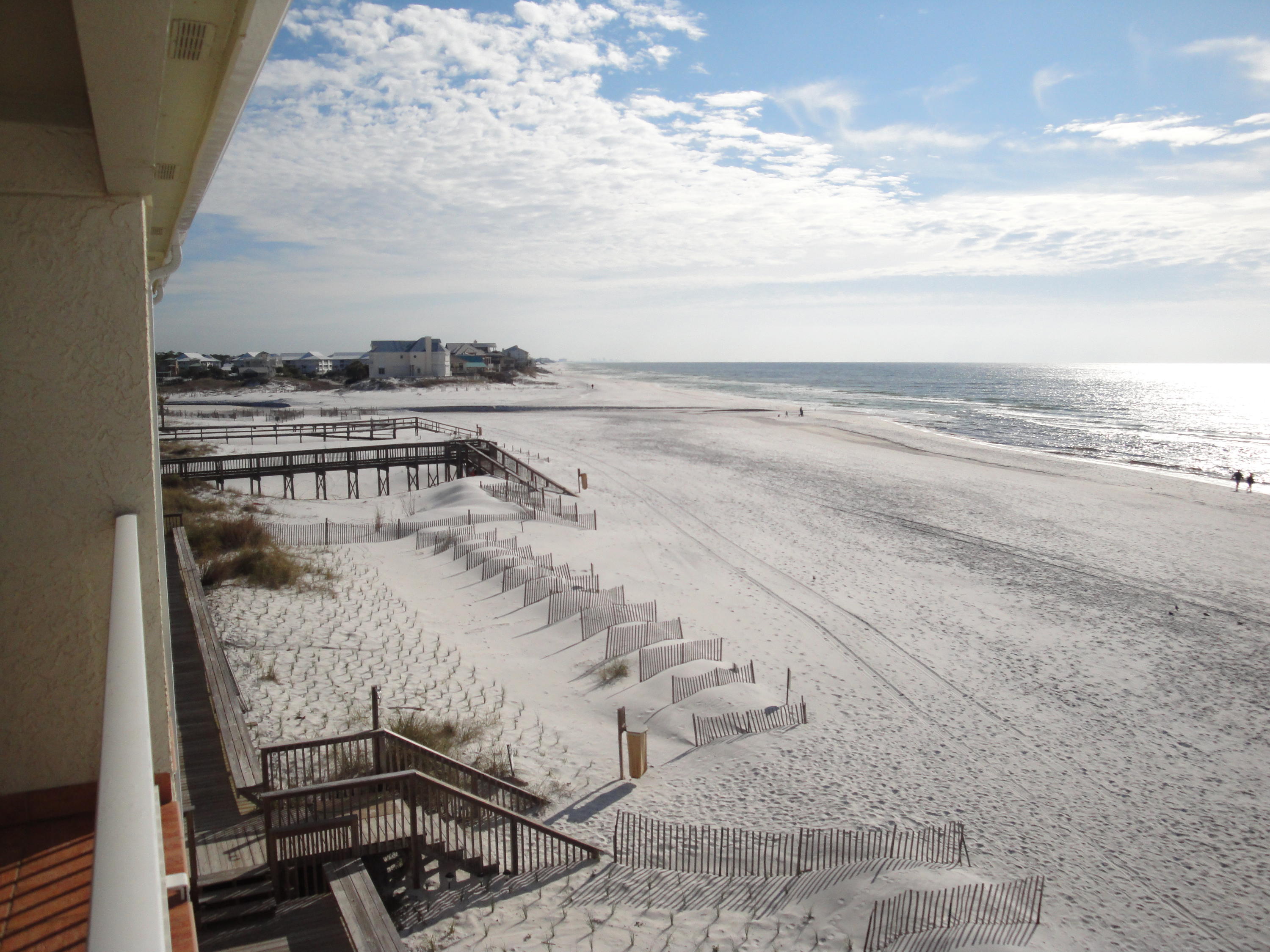 EASTERN SHORES CONDO PH 1 - Residential