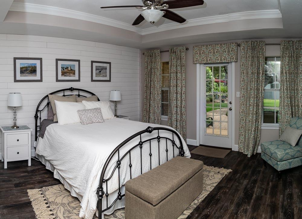 HOLLEY BY THE SEA - Residential