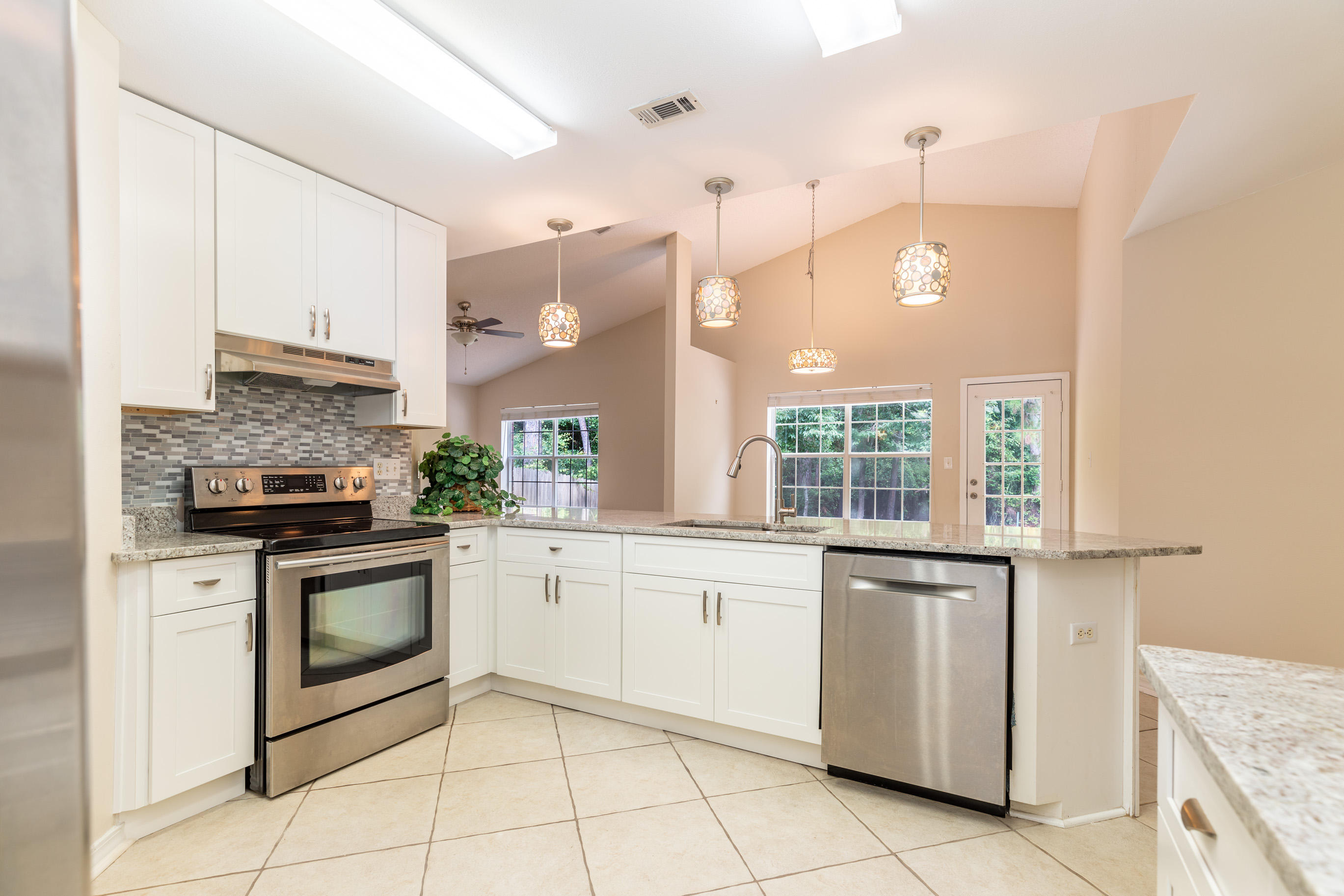 INDIAN WOODS - Residential