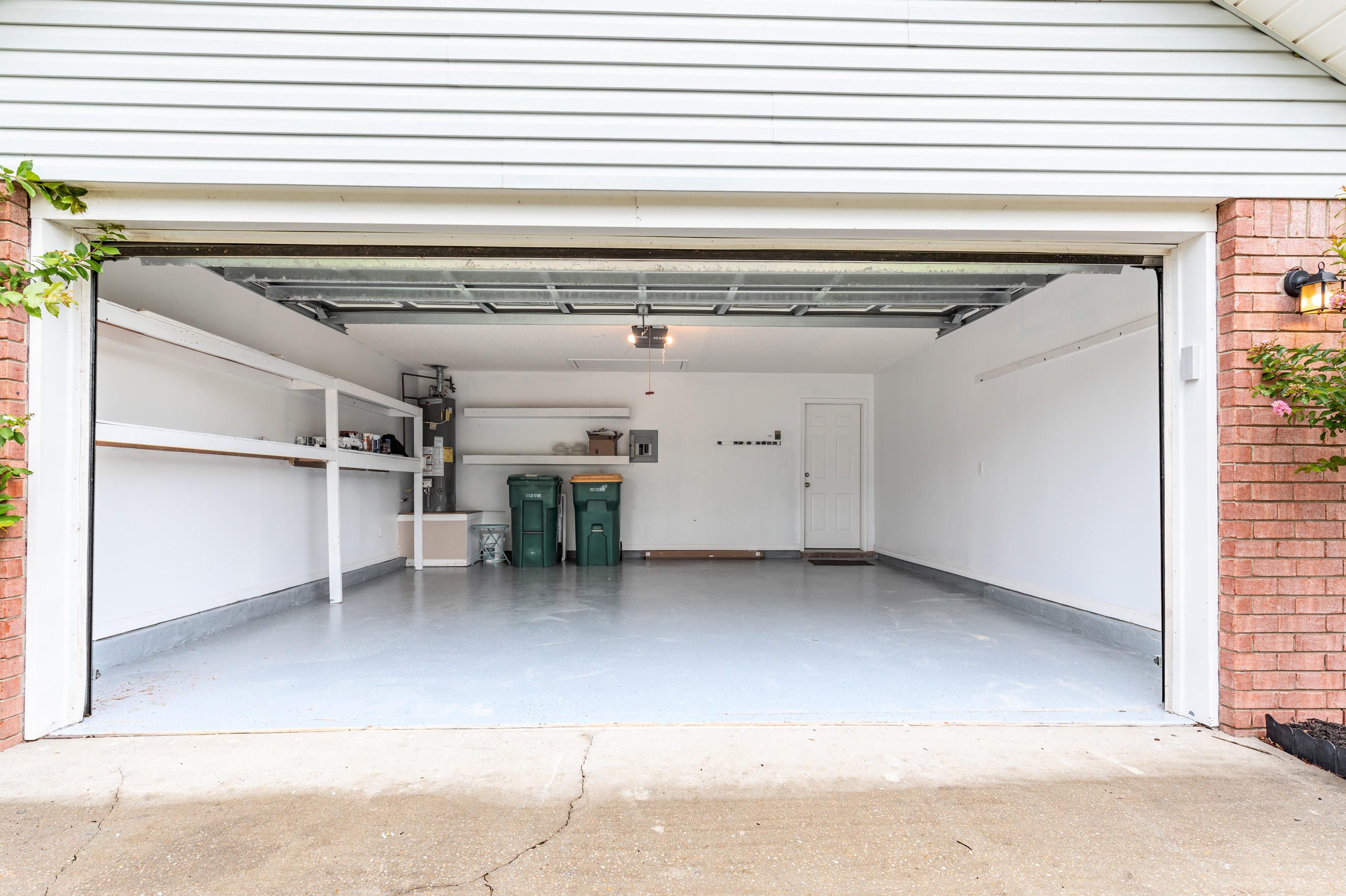 INDIAN WOODS - Residential