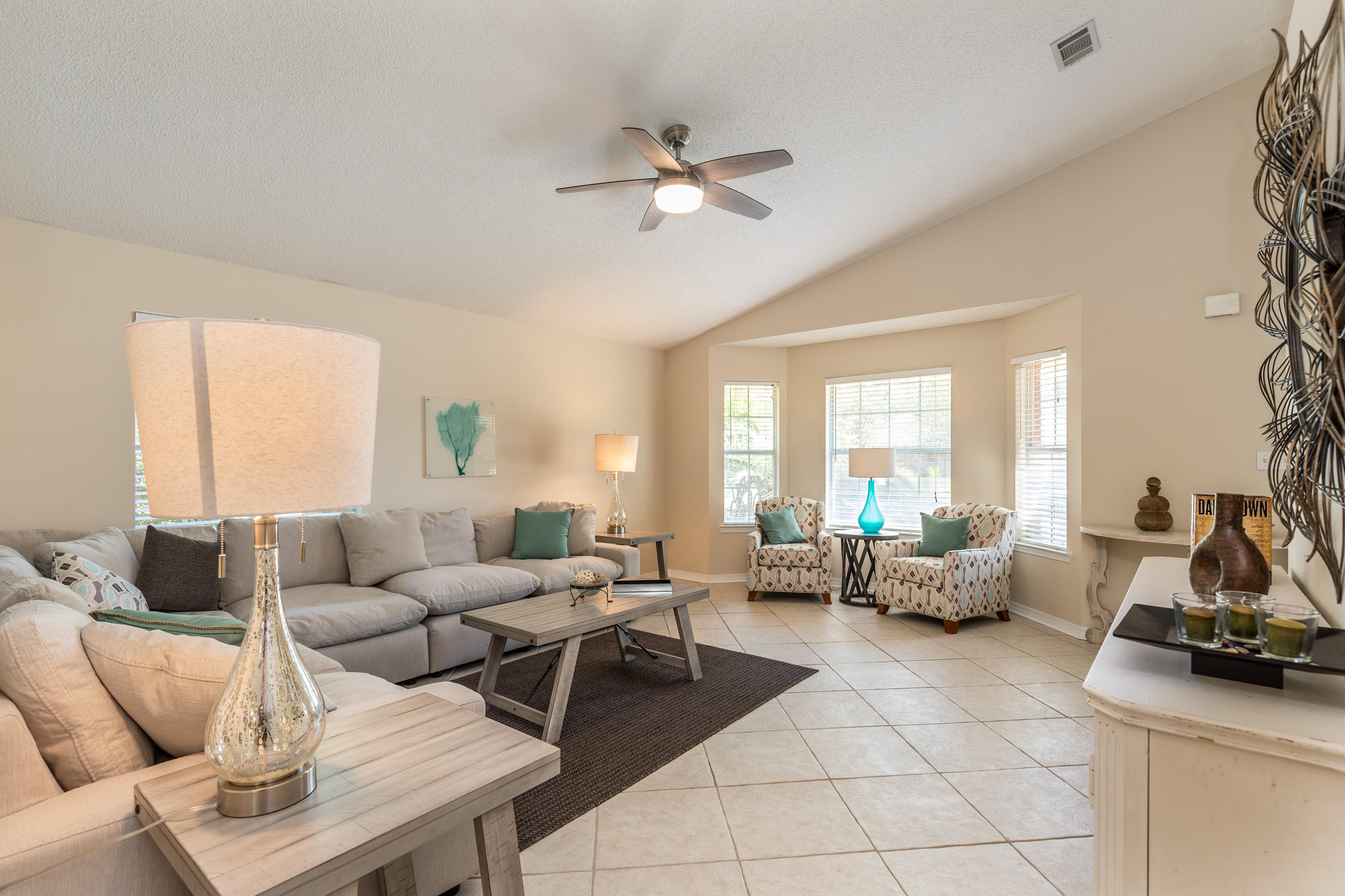 INDIAN WOODS - Residential